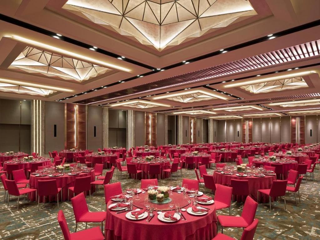 New World Guiyang Hotel Exterior foto